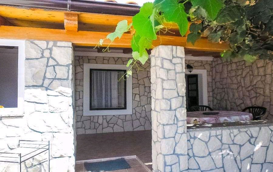 Apartman Dražica 5