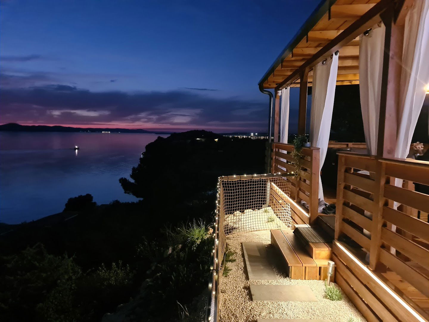 Serenity Mobile House