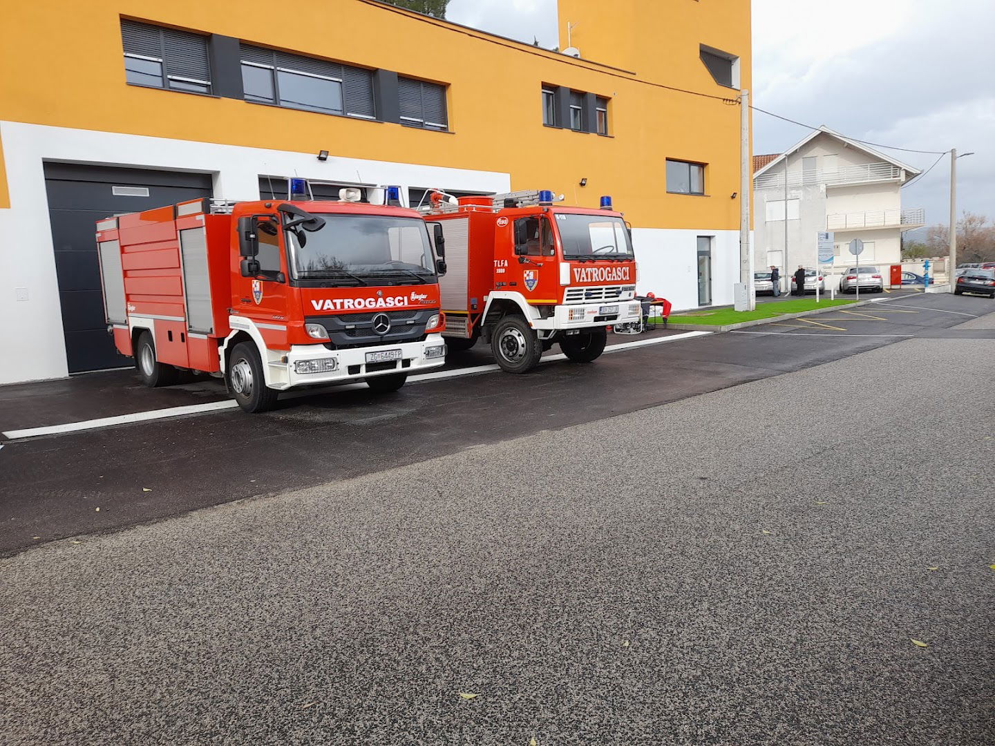 CENTAR ZA OBUKU SNAGA CIVILNE ZAŠTITE I VATROGASTVA