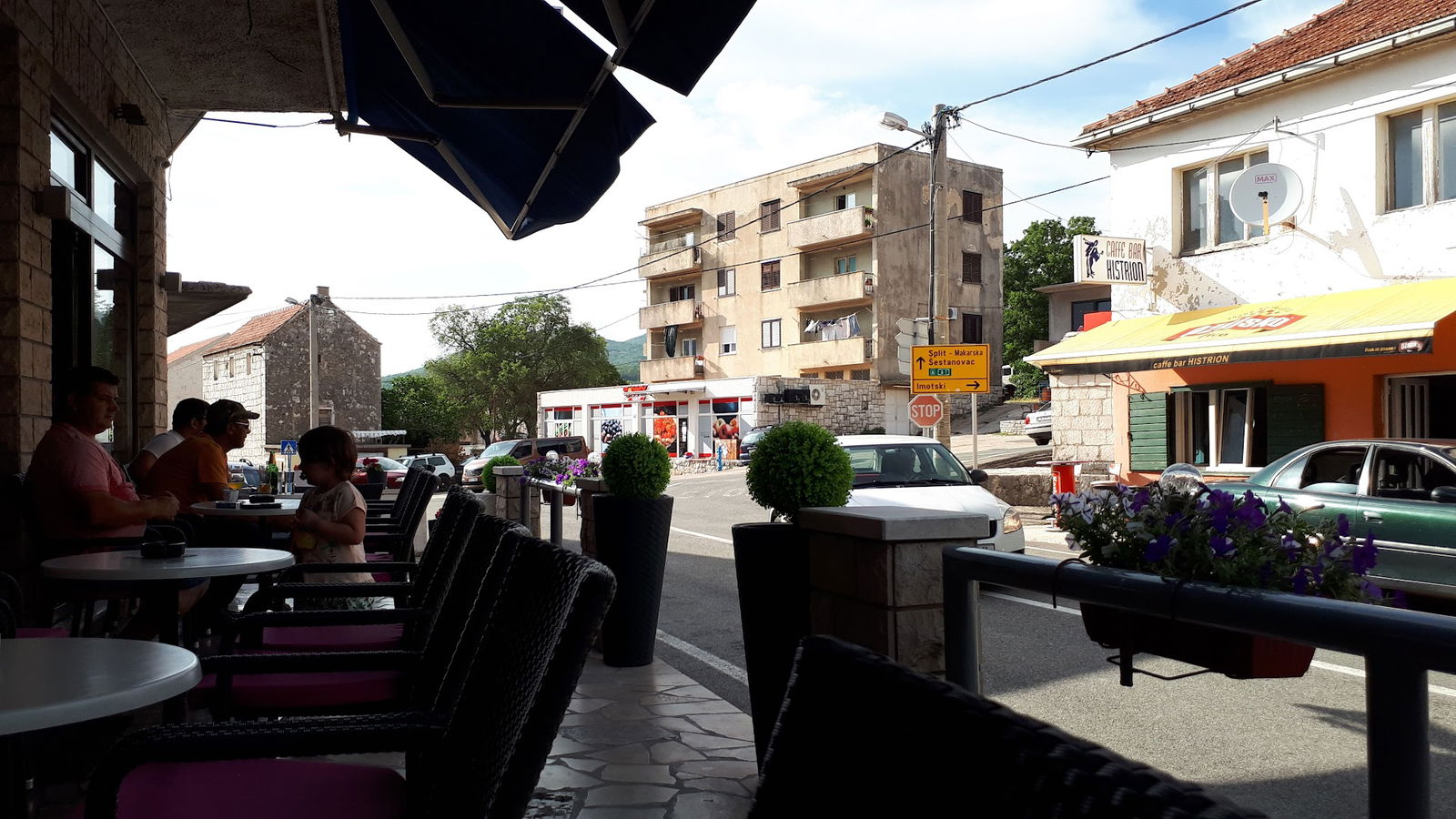 Caffe bar Montanense