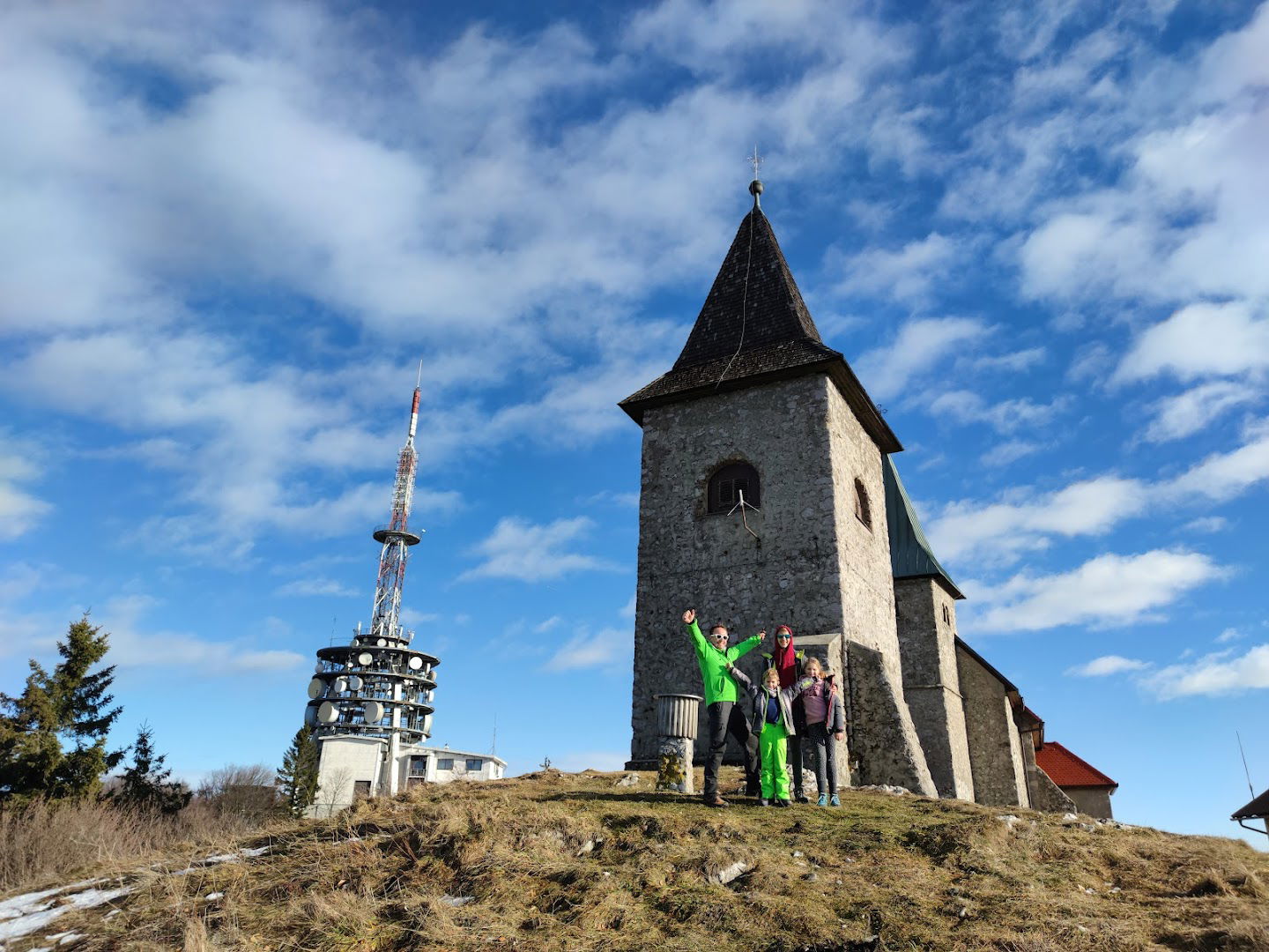 Planinski dom na Kumu