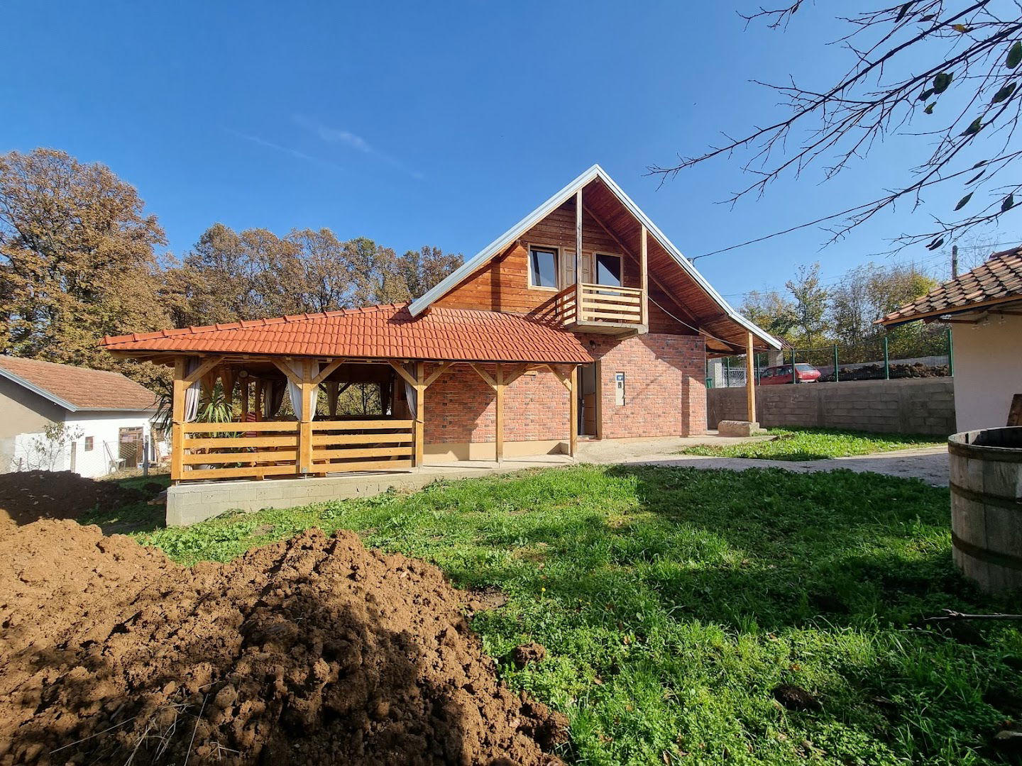 Ivanova & Barbarina vikendica