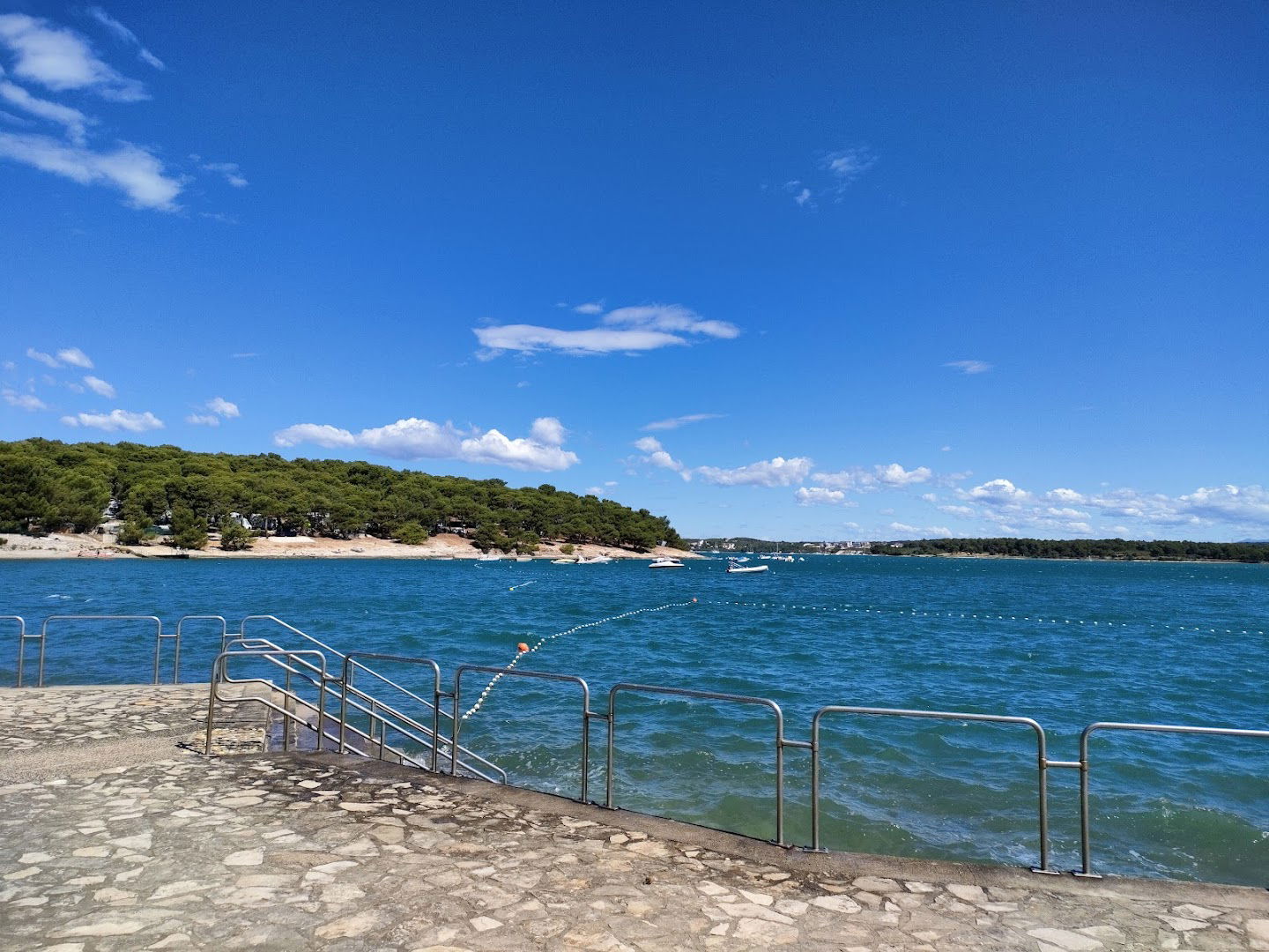 Diving Center Puntizela