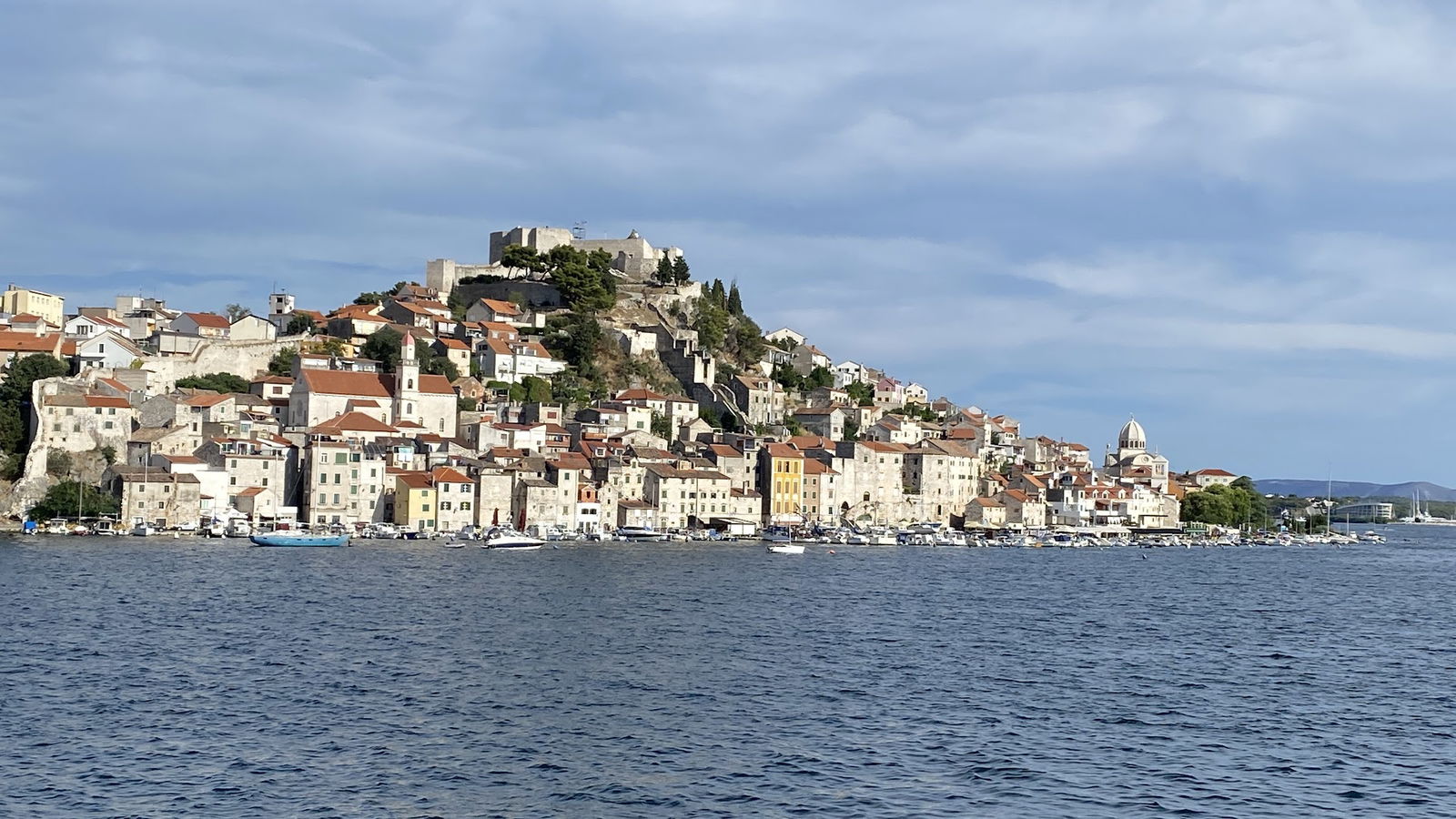 Apartman Family Silver