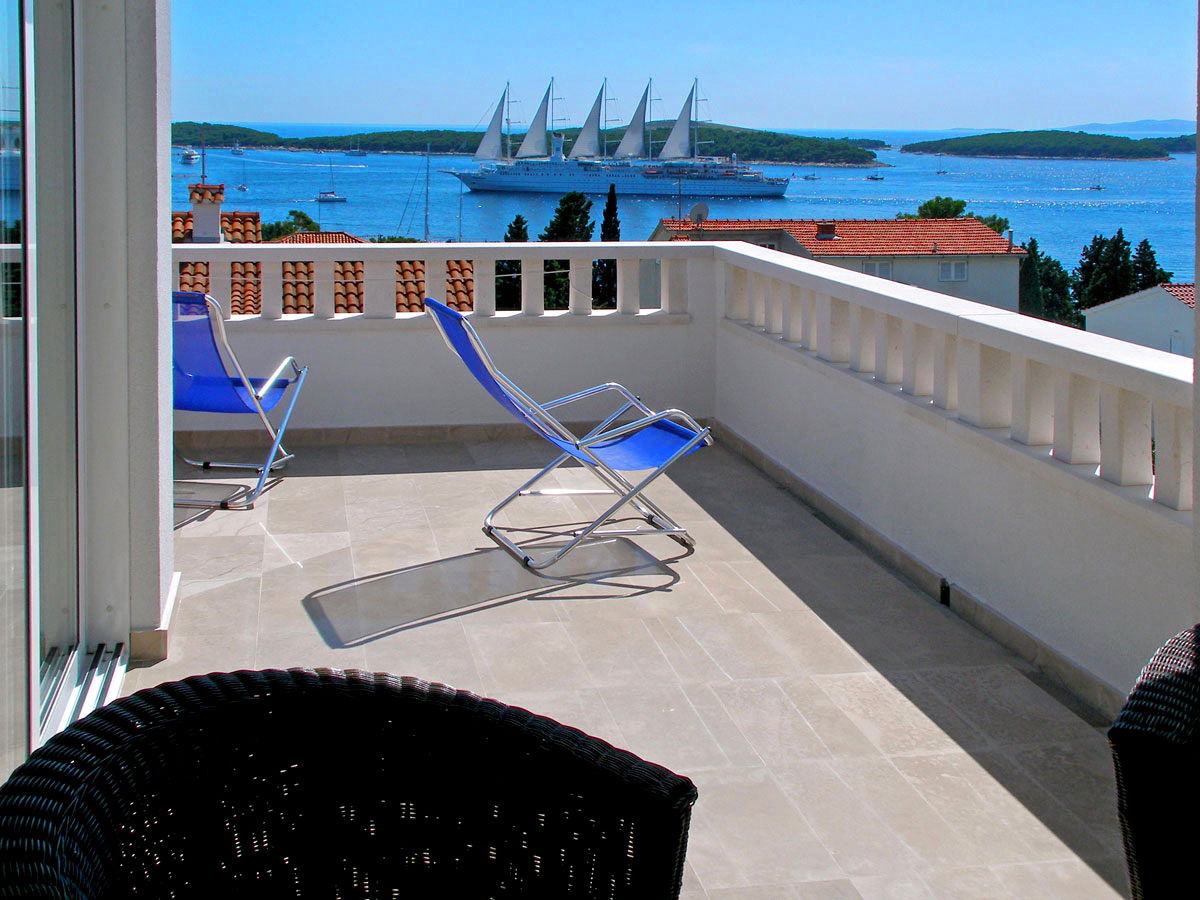 Hvar Mood House Apartments & Art