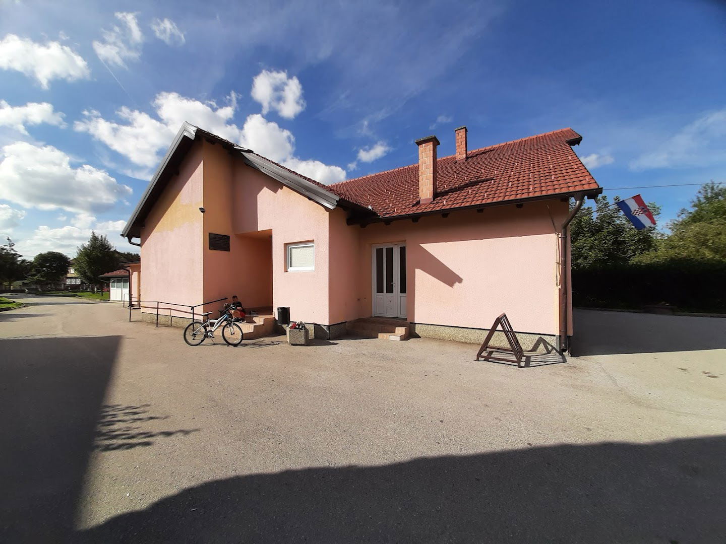 Društveni Dom Sigetec