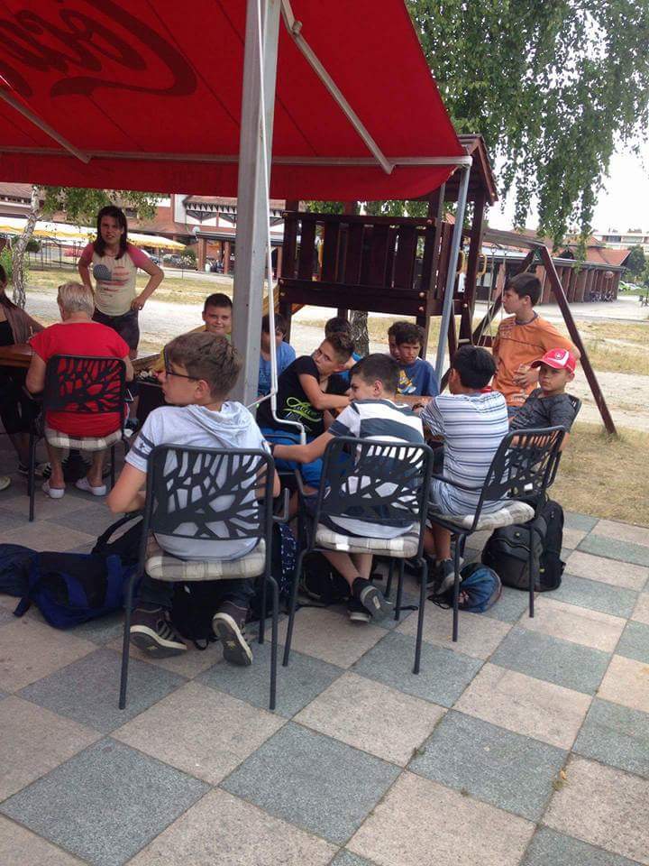 Old Gold Kávéház És Fagyizó