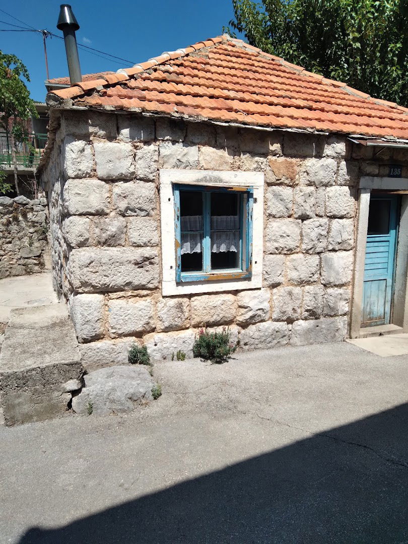 Roščić Stipe pok. Mije (Milan Jozin)