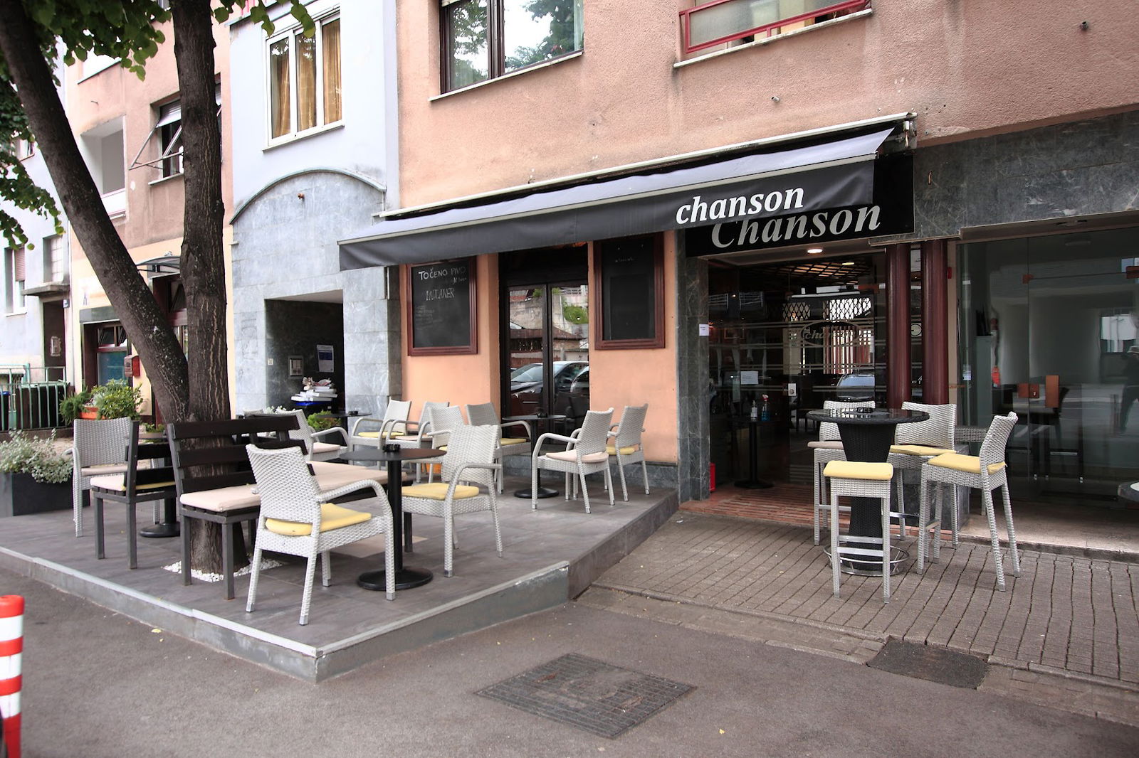 Caffe Bar Chanson