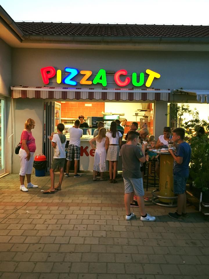 Pizza Cut Vir