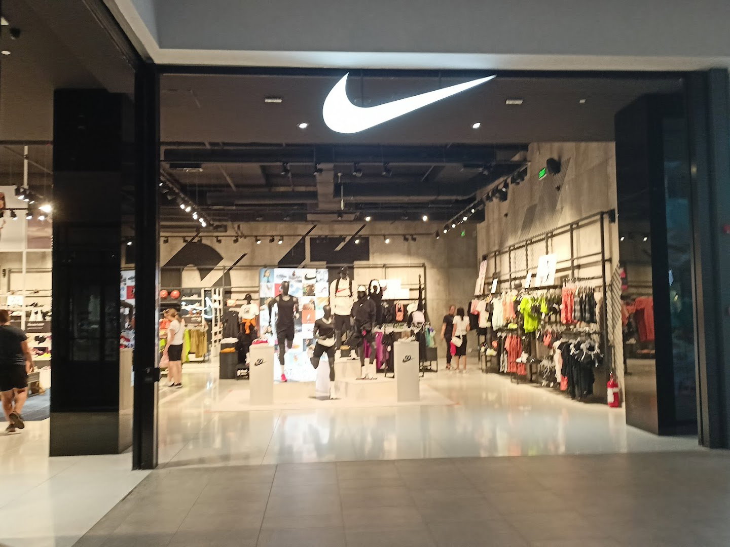 Nike Store TC Galerija