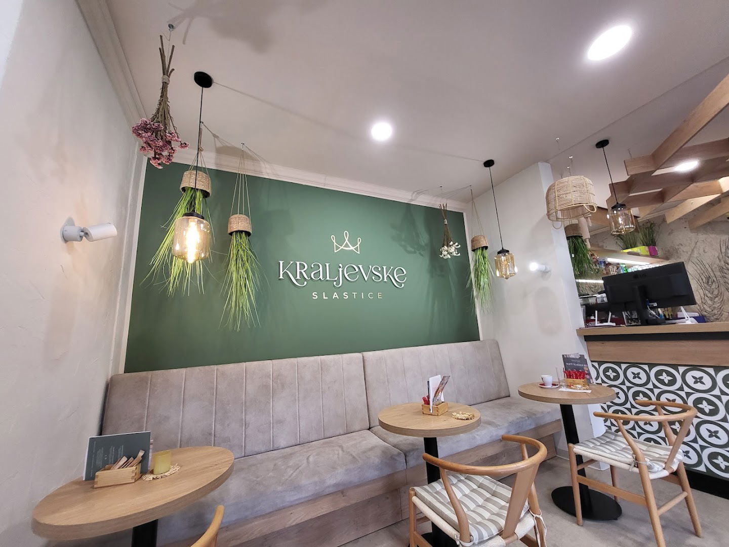 Le'Slastice - Kraljevske slastice Čakovec