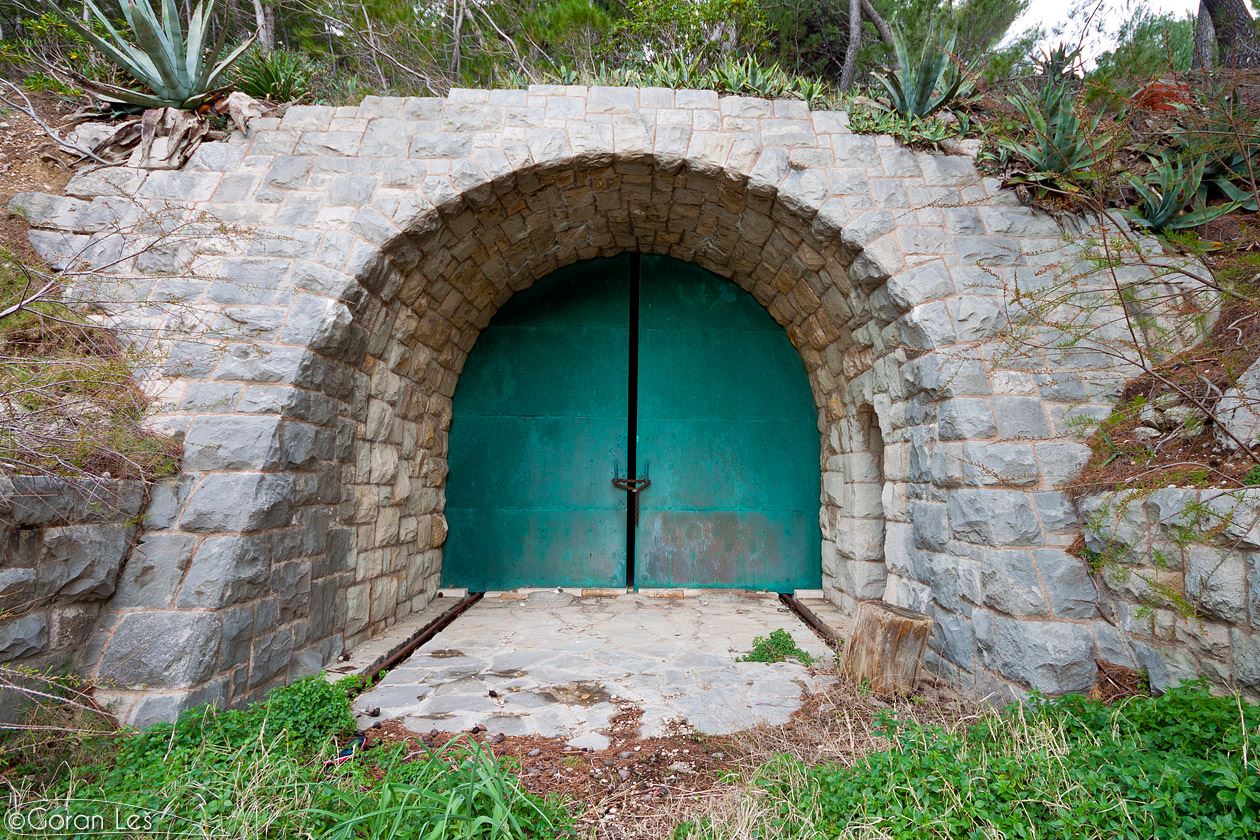 Tito's Underground Bunker