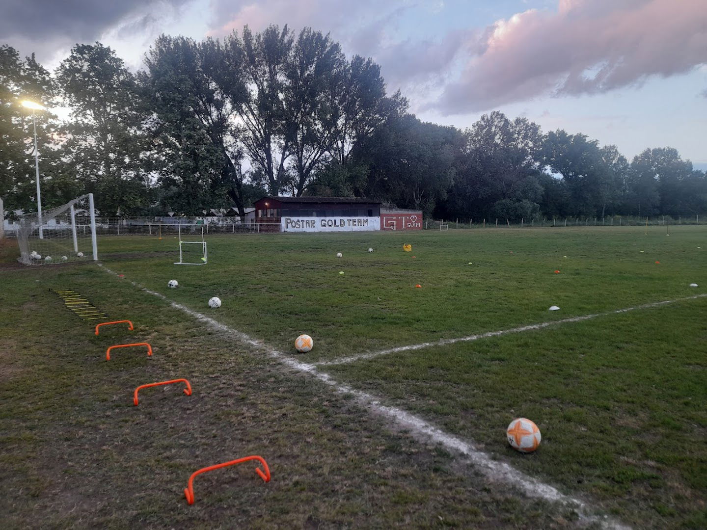 FK POŠTAR GOLD TEAM