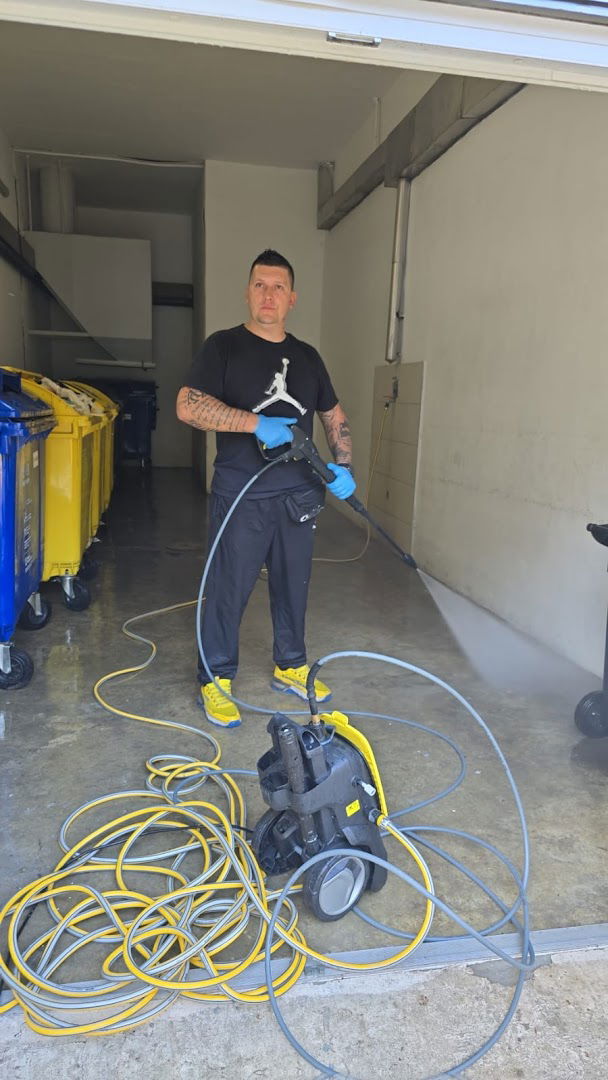 Servis za čišćenje - Deus Magnus