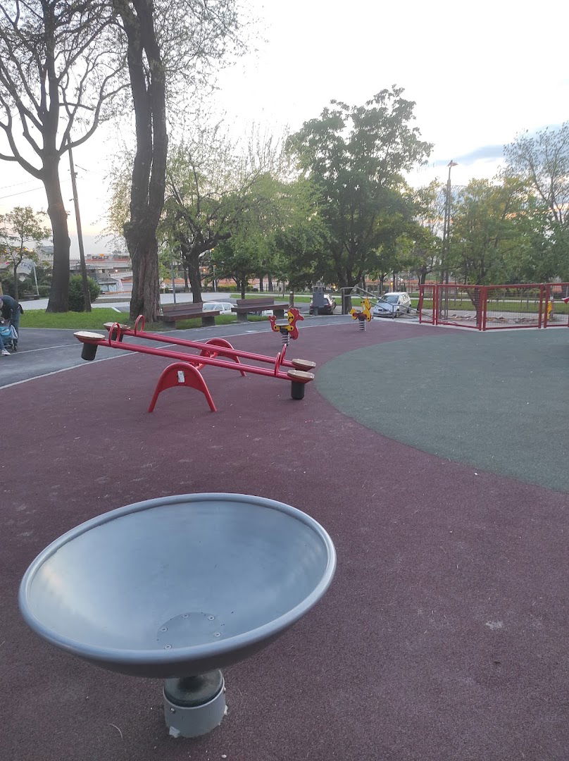 Дечије игралиште