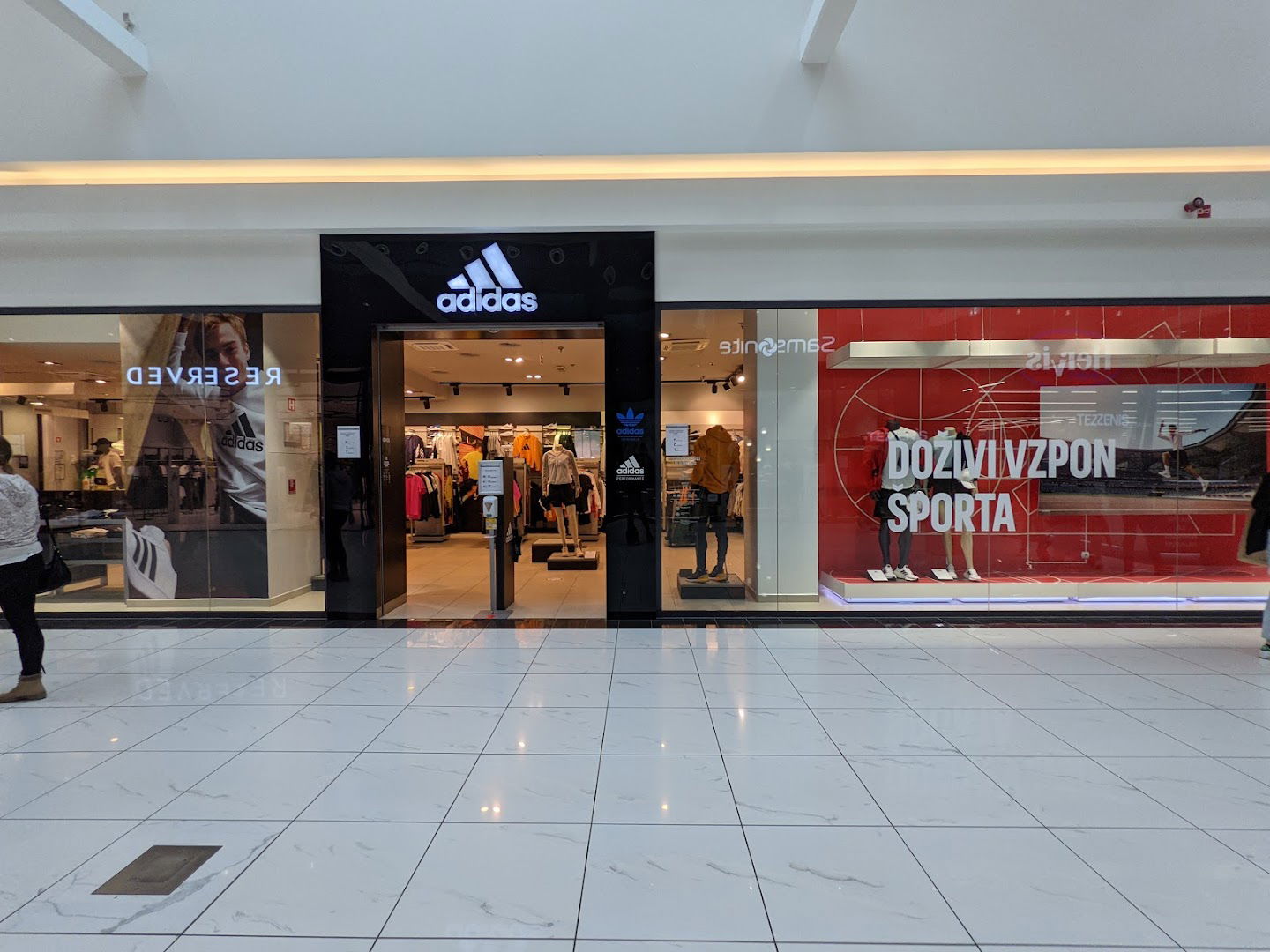 adidas Store Ljubljana, CityPark