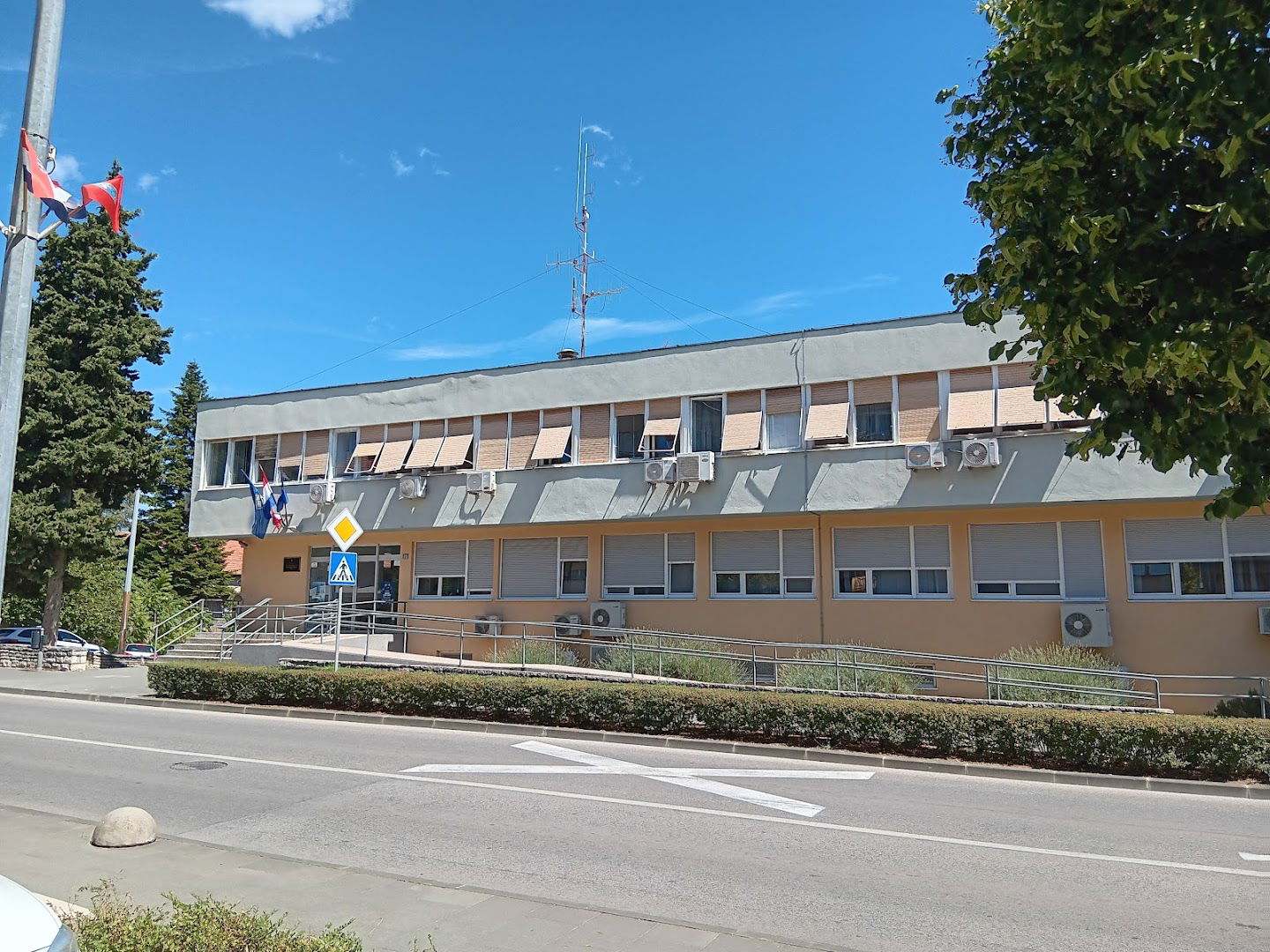 Policijska postaja Knin