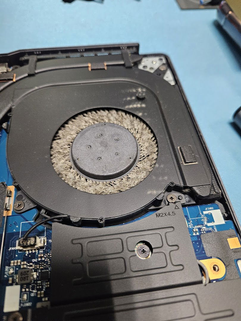 Laptop servis - Infinity Com doo - Racunari.org