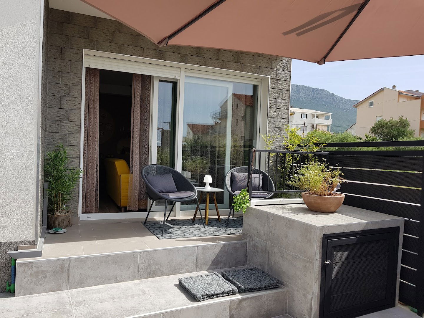 Apartment Milana with privat pool