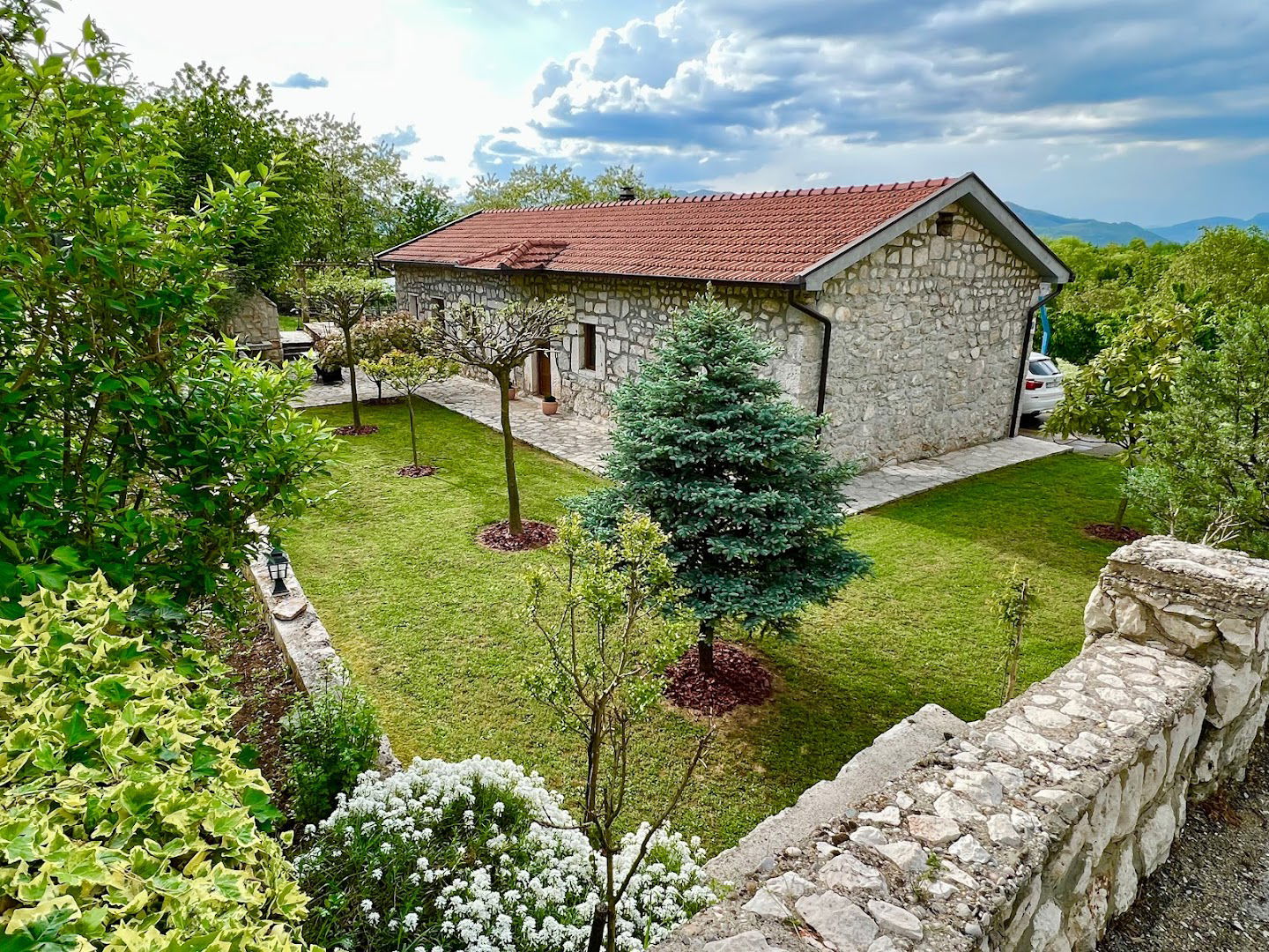 Rastok Holiday Estate