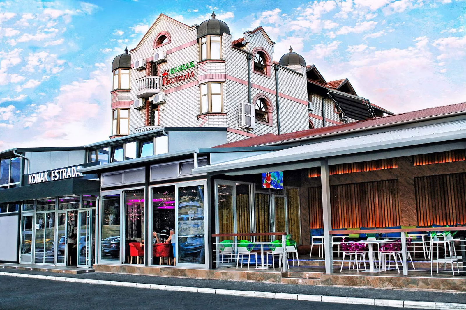 Konak Estrada