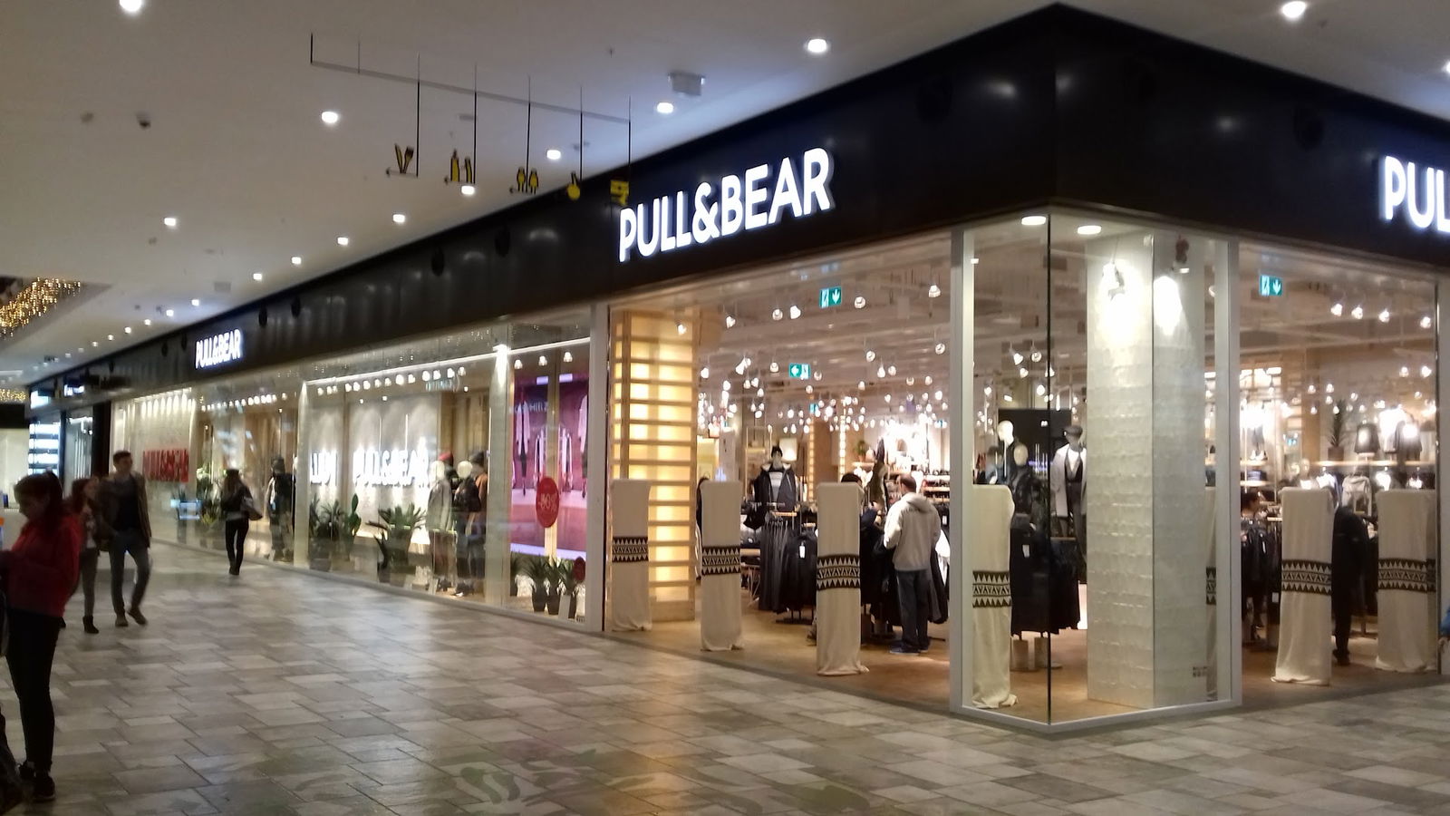 Pull & Bear