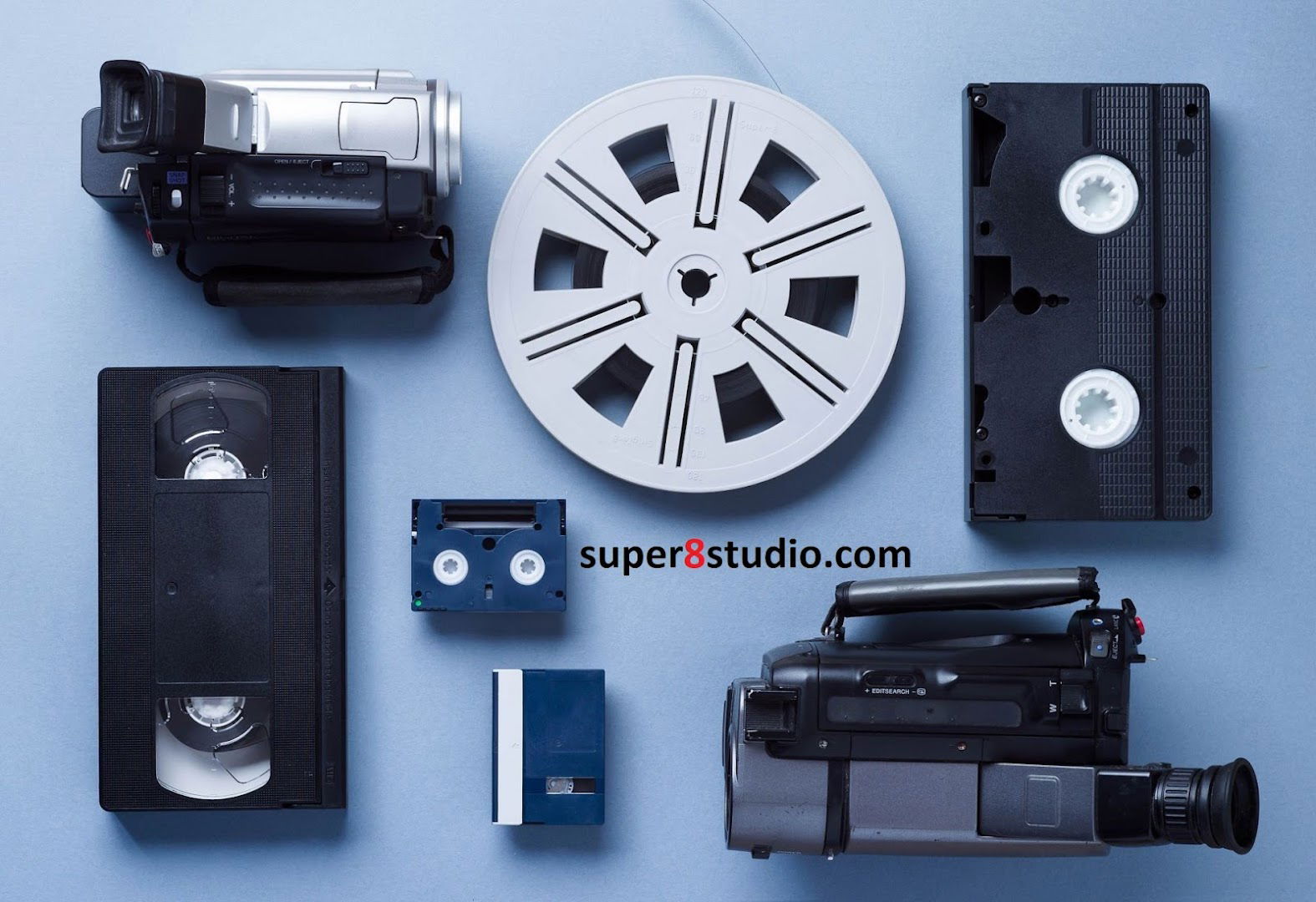 SUPER 8 studio