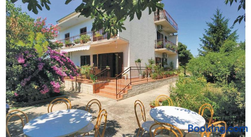 Vila Perina Apartments