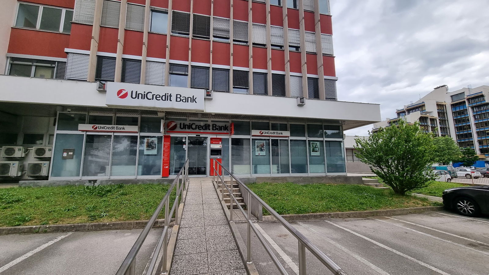 Unicredit banka Slovenija d.d.