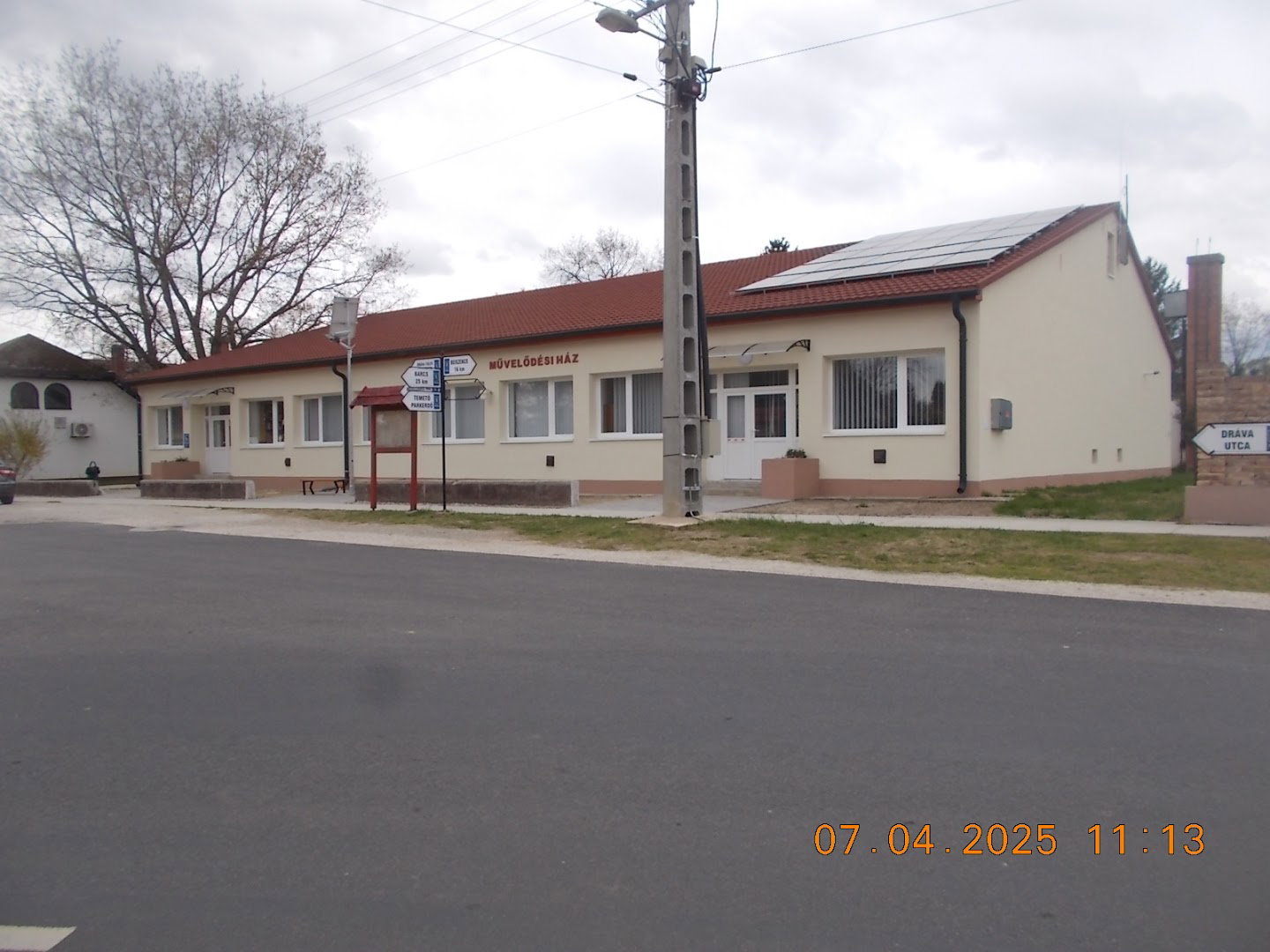 DJP Pont/ Kulturális iroda és könyvtár