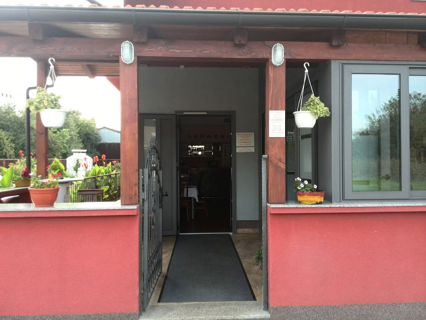 LUGARNICA Restaurant&Rooms