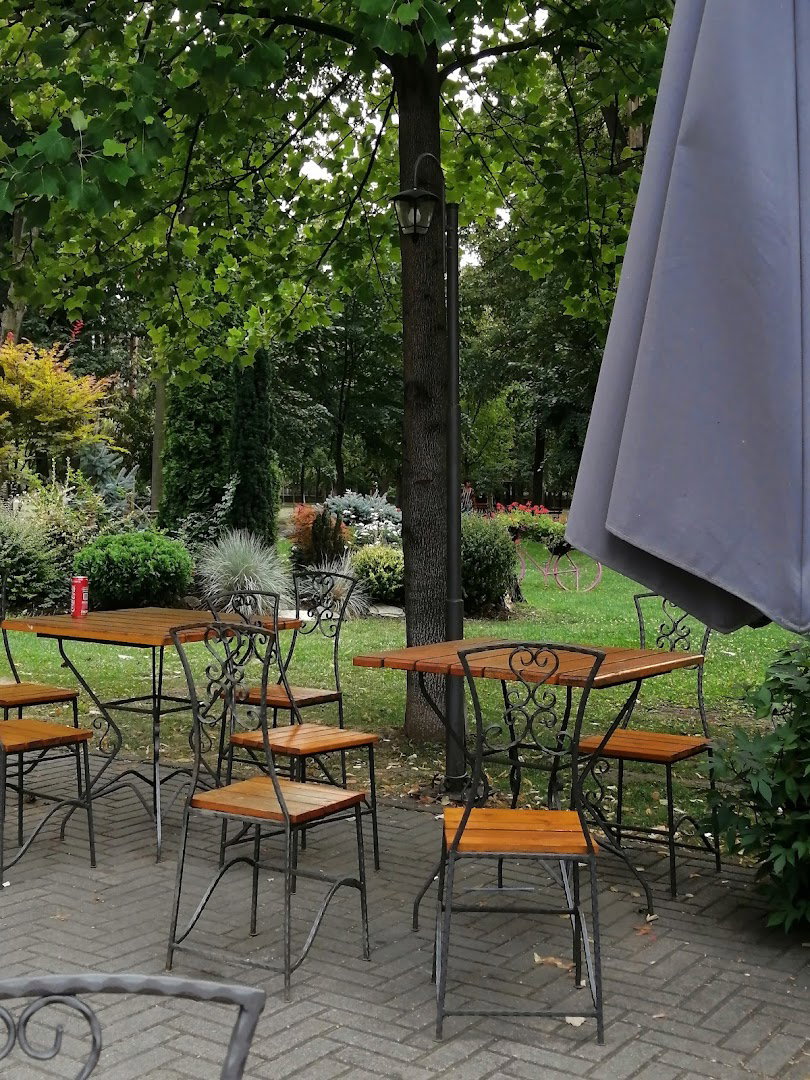 Кафе галерија „Еко павиљон Народна башта”