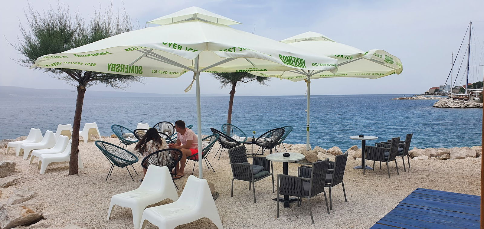 Pino Bar / The place to be....