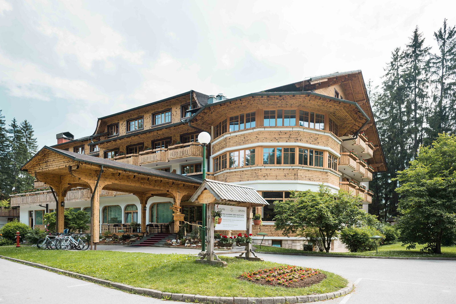 Ribno Alpine Hotel