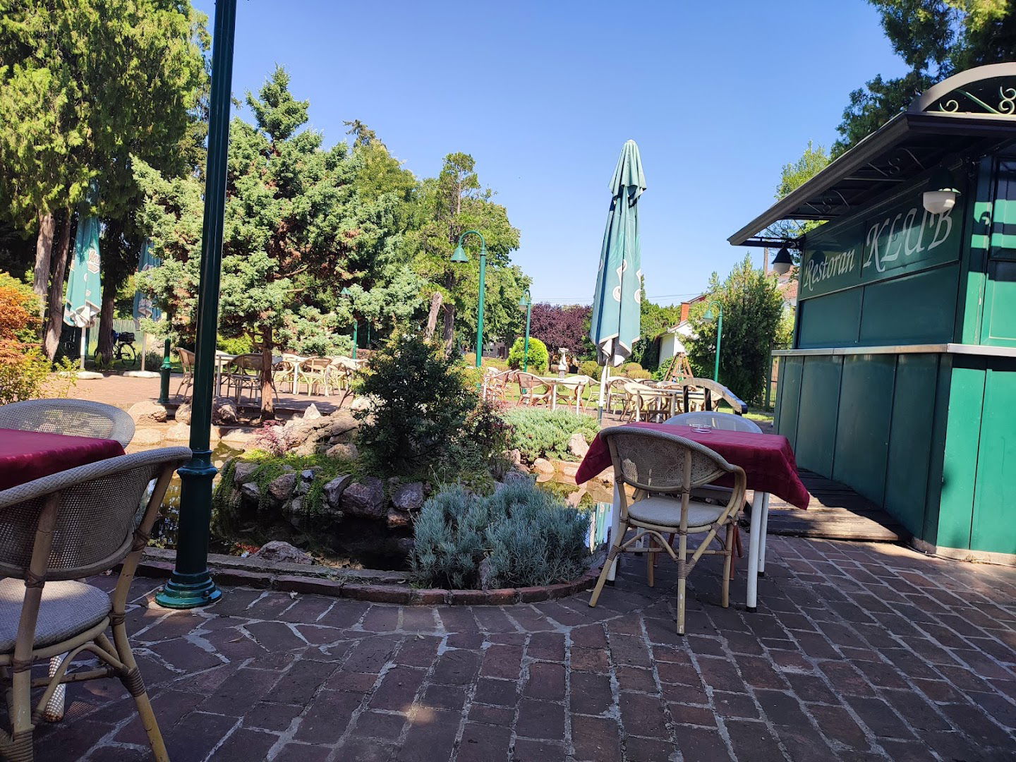 Restoran Porodična Trpeza BC ( Klub)