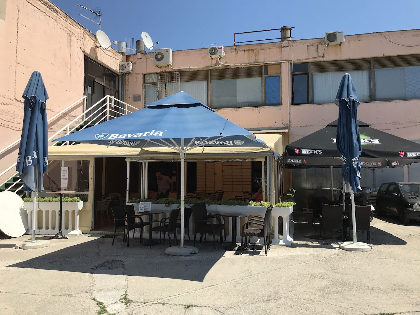 Captain's Club ( kod Škare )