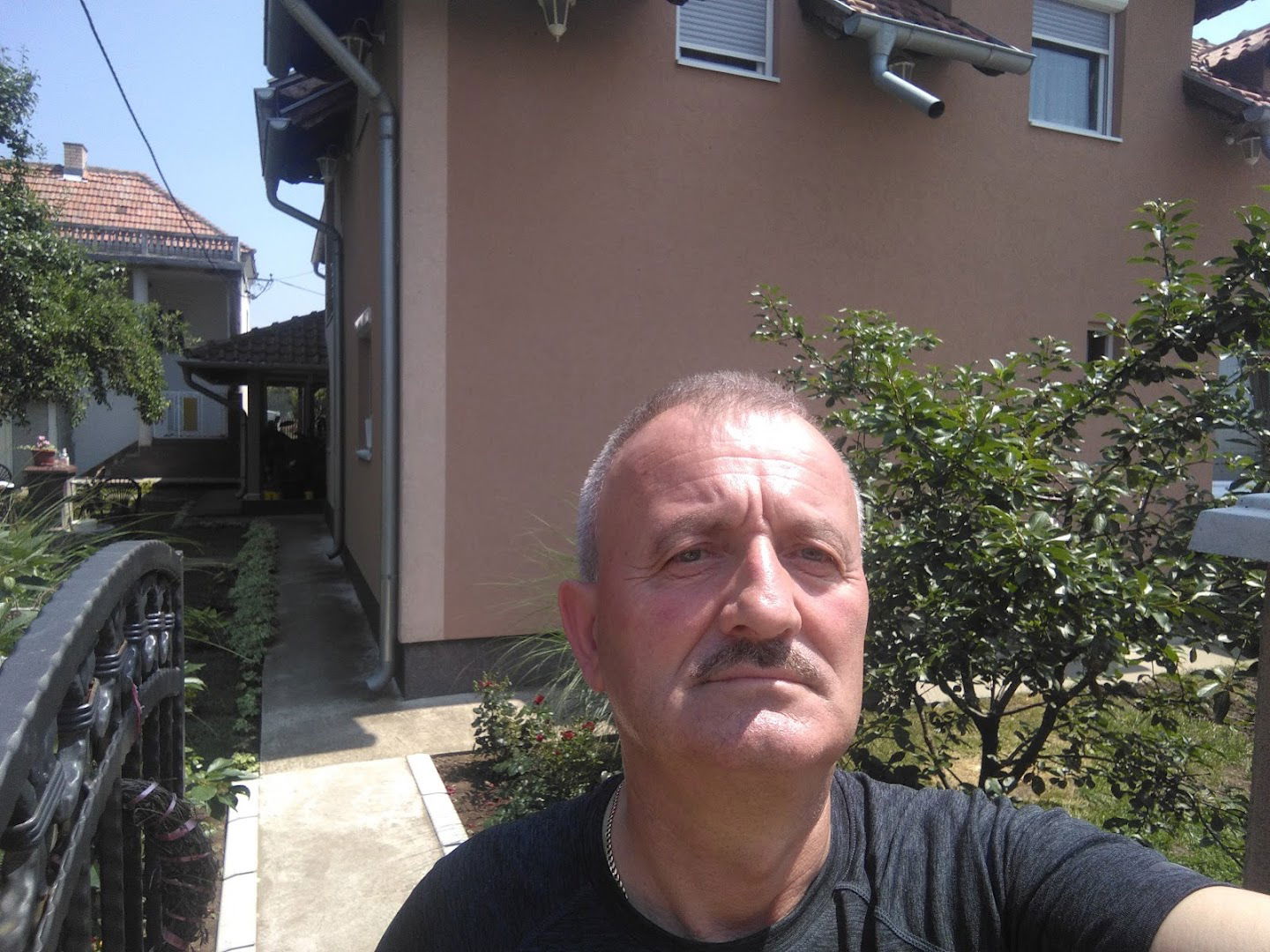 PRODAVNICA 35Makovica Jagnjilo 242 A,