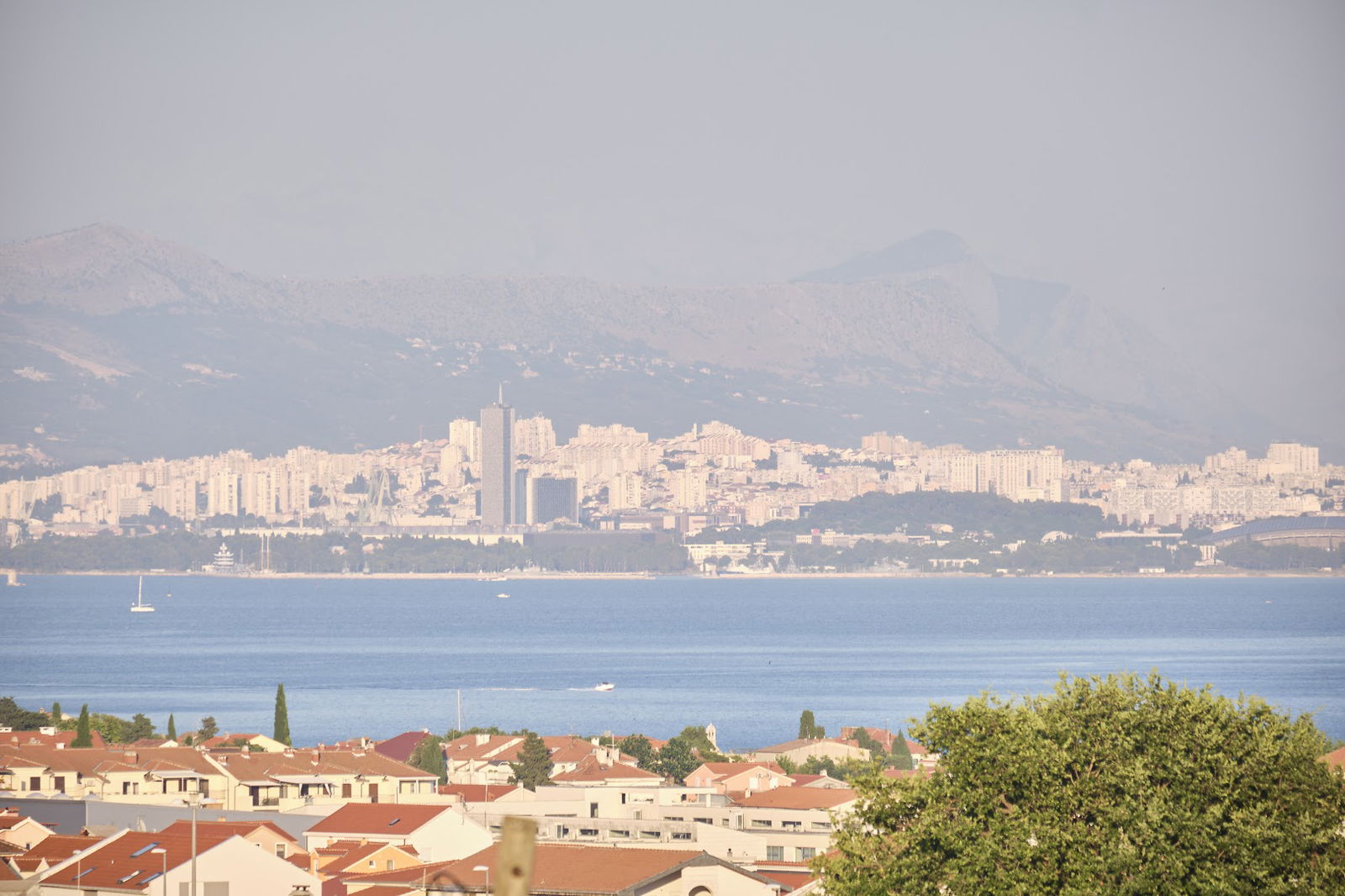 Barbara - Modern house with a private swimming pool
