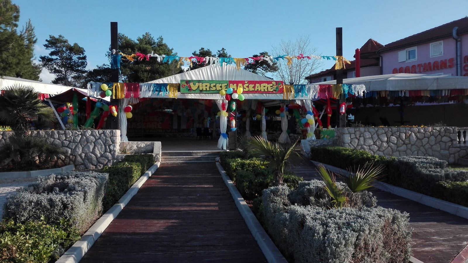 Scuba Diving Center VIR