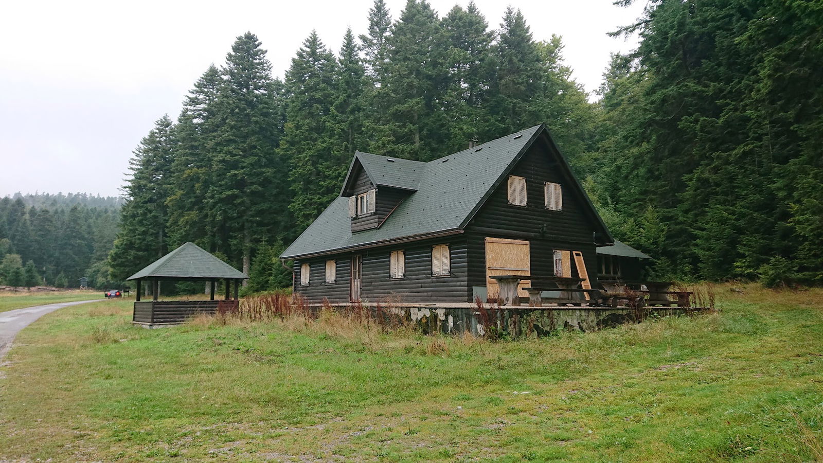 Lovački dom "Tučka plana"