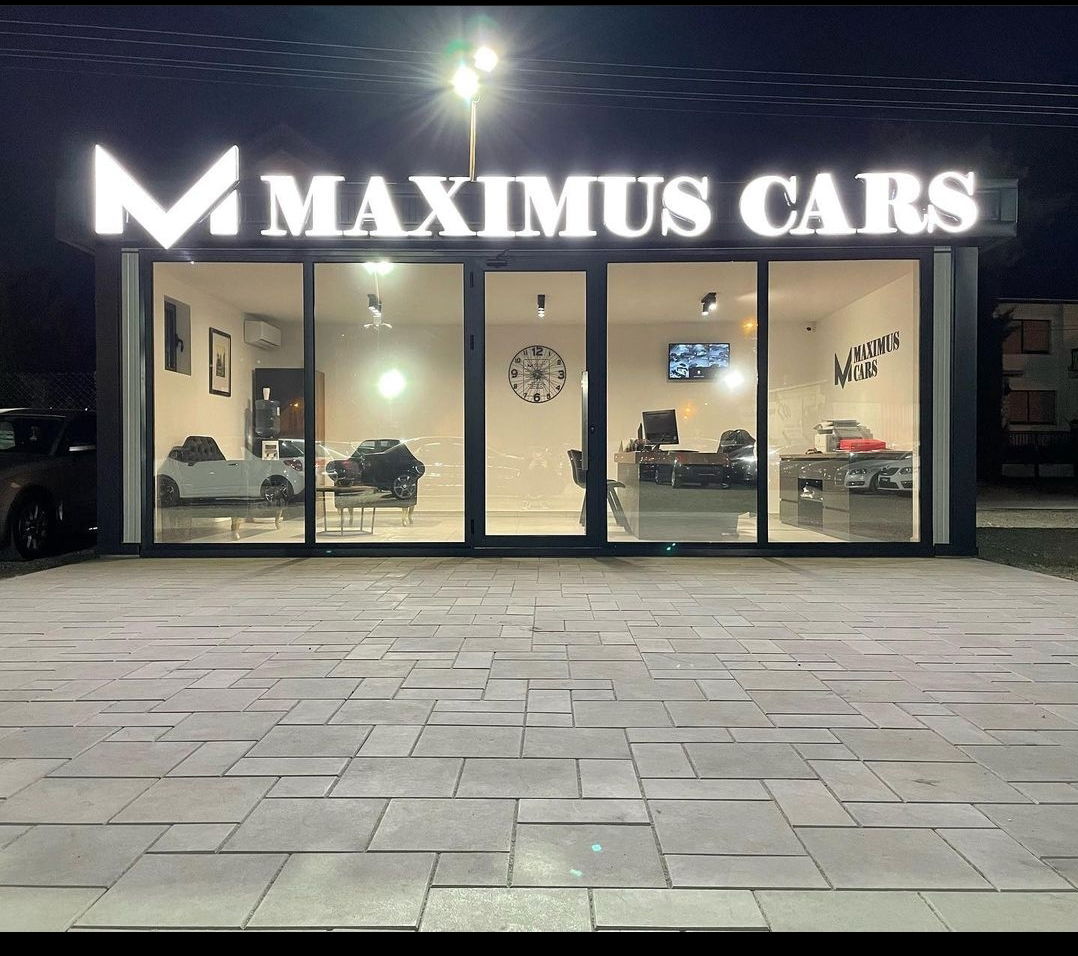 Maximus Cars