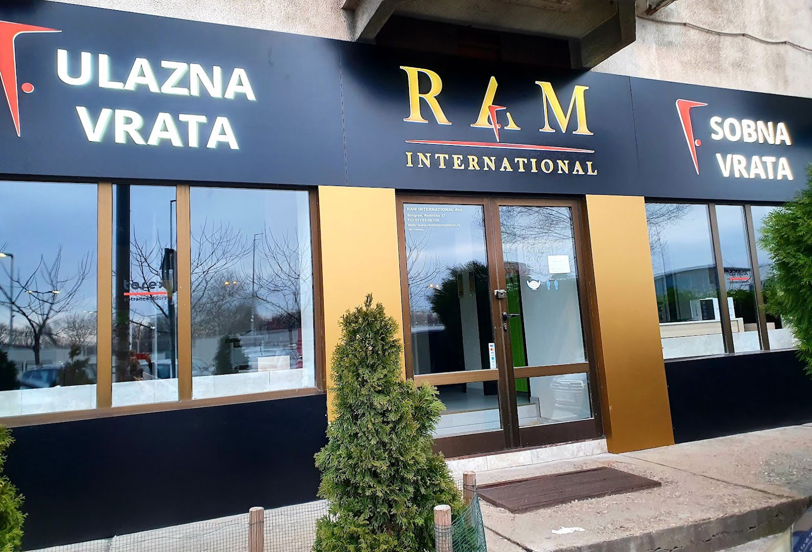 Sigurnosna vrata i sobna vrata - RAM International