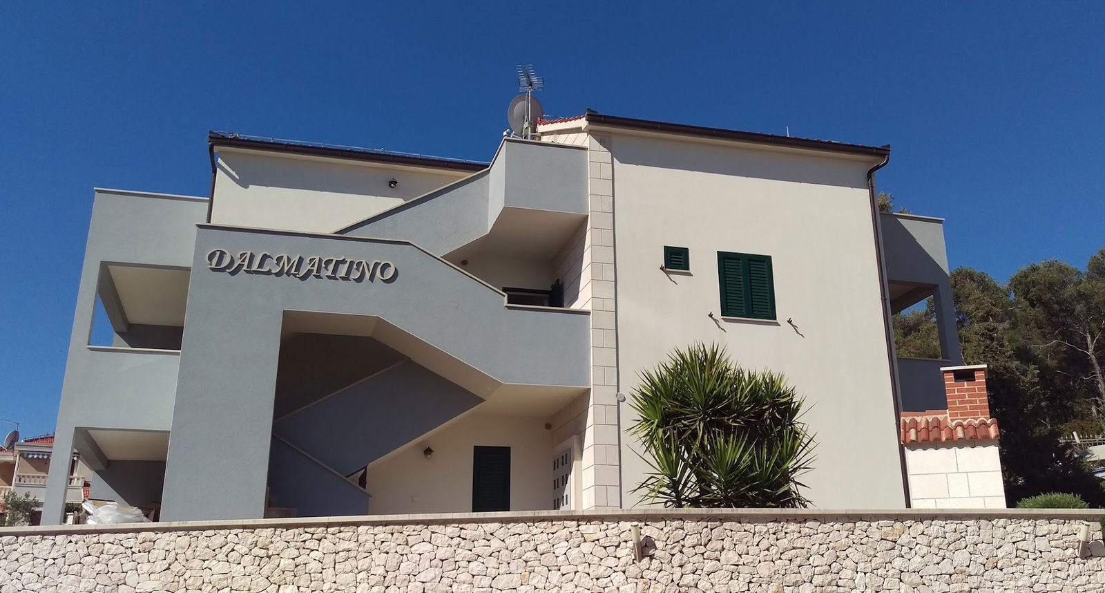 Apartmani Dalmatino