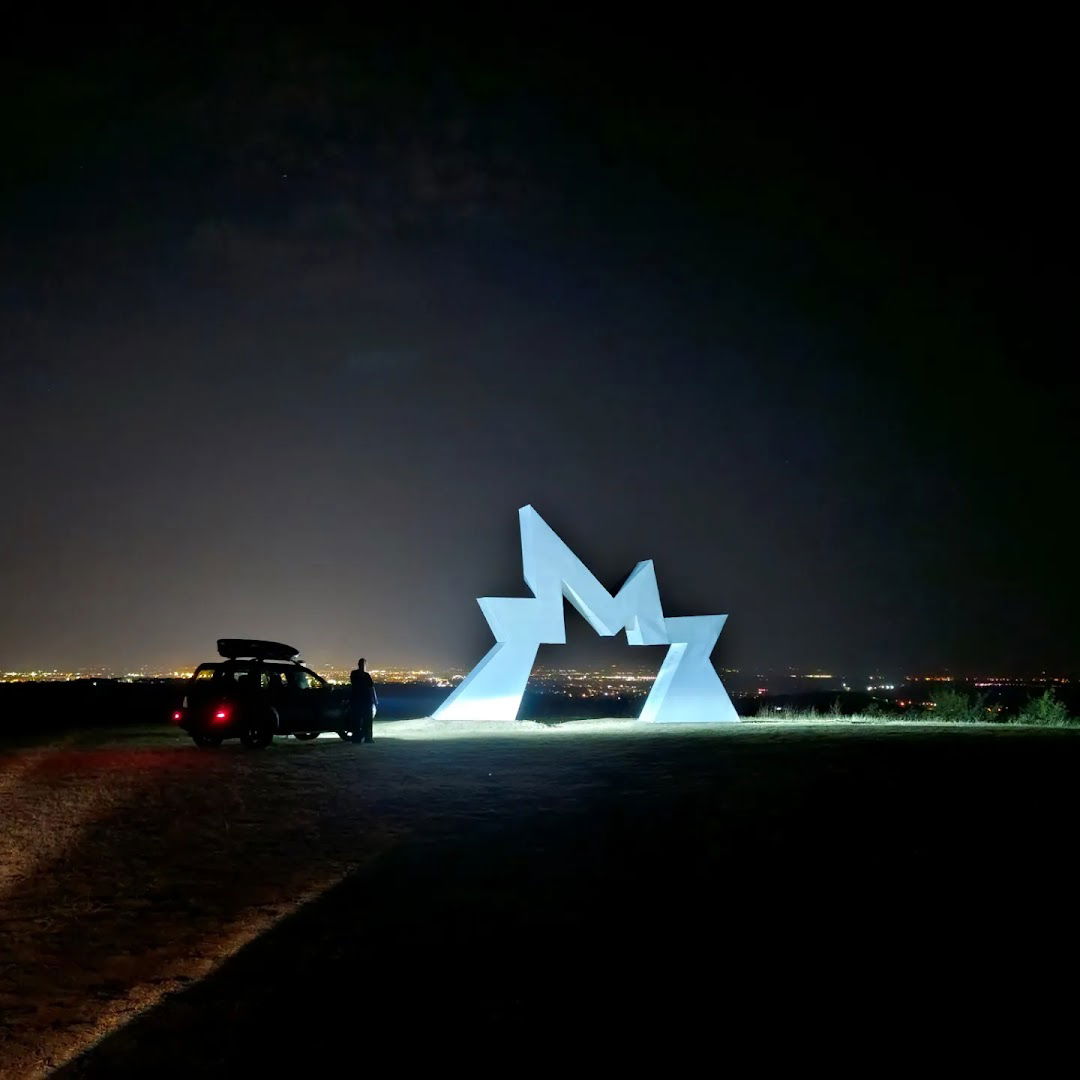 Skulptura ZAMISLI ŽELJU