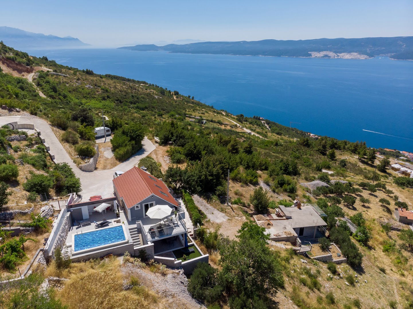 Villa Old Village, Dubrave 13, 21310