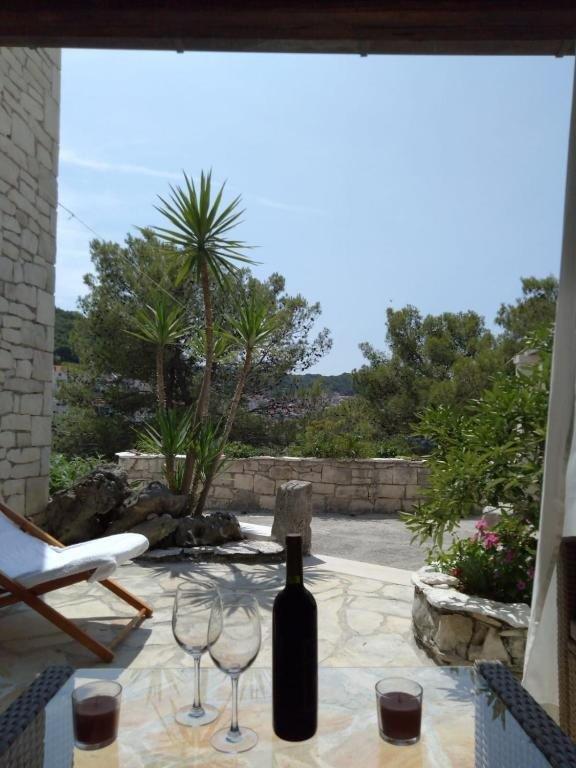 Apartmani Dido, Pučišća, Brač