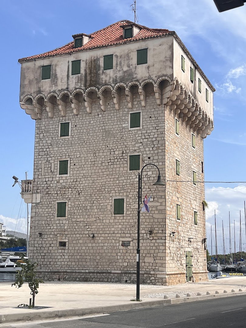 Marina Tower
