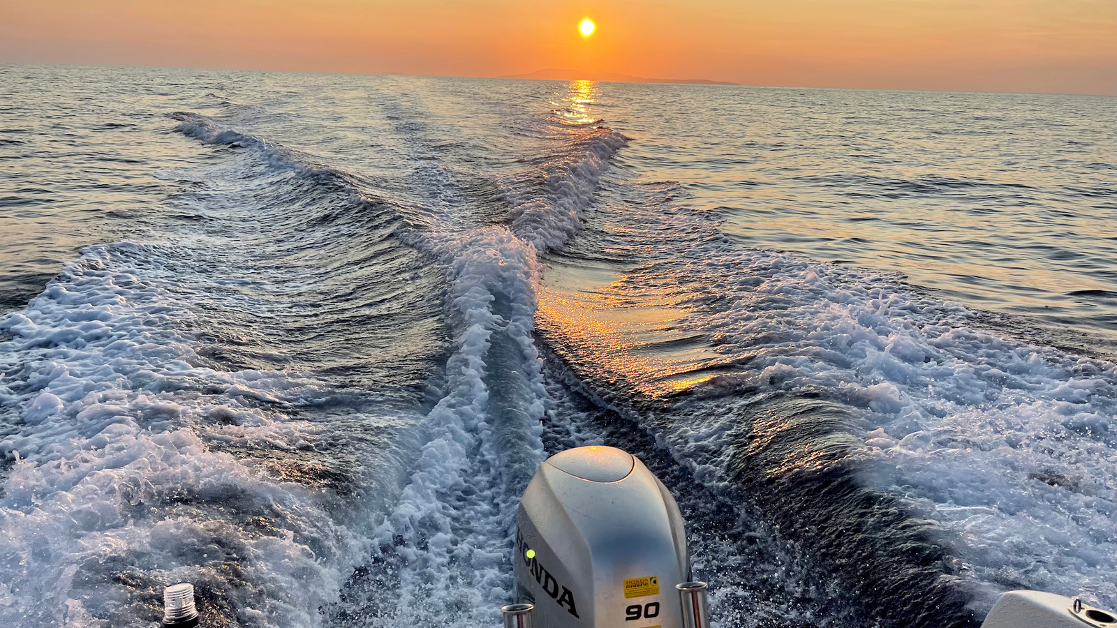 Gold & Silver Apartments