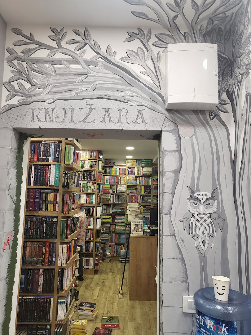 Zuzi (second hand) bookstore